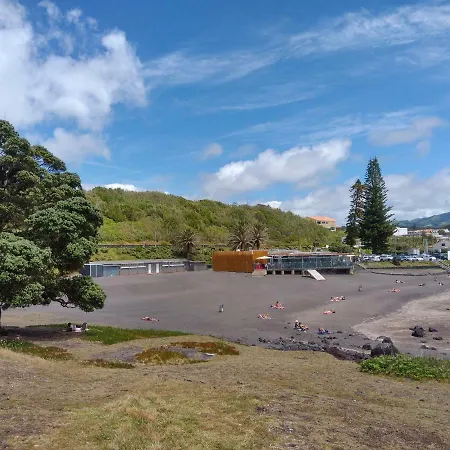 Sweet Dreams Near Beaches *